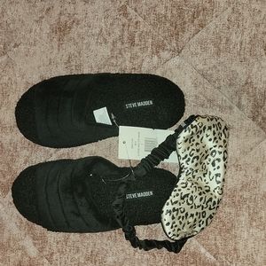 Steve Madden Slipper & Eye Mask Set